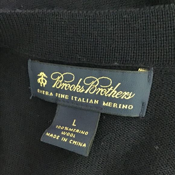 Brooks Brothers 346 Size LG Black Long Sleeve V-Neck Women's Cardigan Sweater - Picture 7 of 7